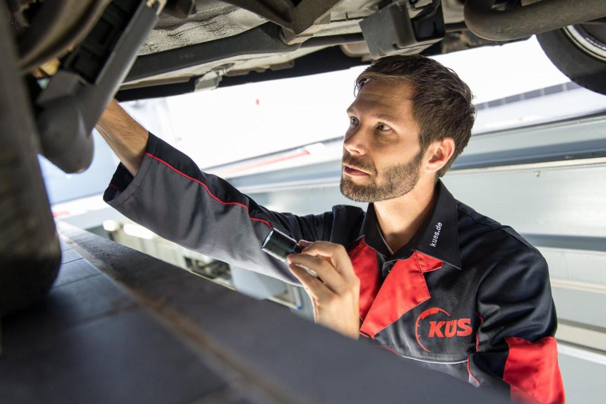 Hauptuntersuchung-Foto-5.jpg Hauptuntersuchung-Foto-5.jpg